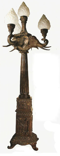 Bronze Elephant Lamp Post - ASI BA-4585