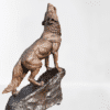 Bronze Howling Wolf Statue