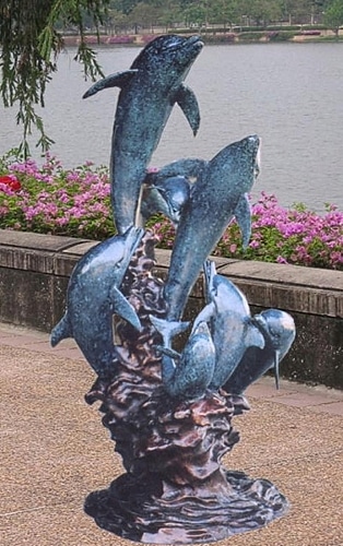 Bronze Jumping Dolphins Fountain