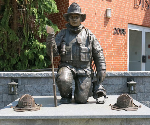 North Merrick Fire Department firefighter memorial statue in New York created by Bronze Depot